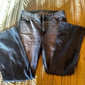 Old Navy Higher High Rise Flare Size 16
